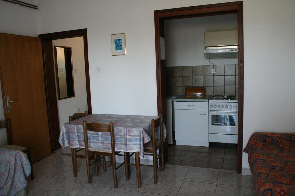Apartments Santa Barbara ビオグラード・ナ・モル 部屋 写真